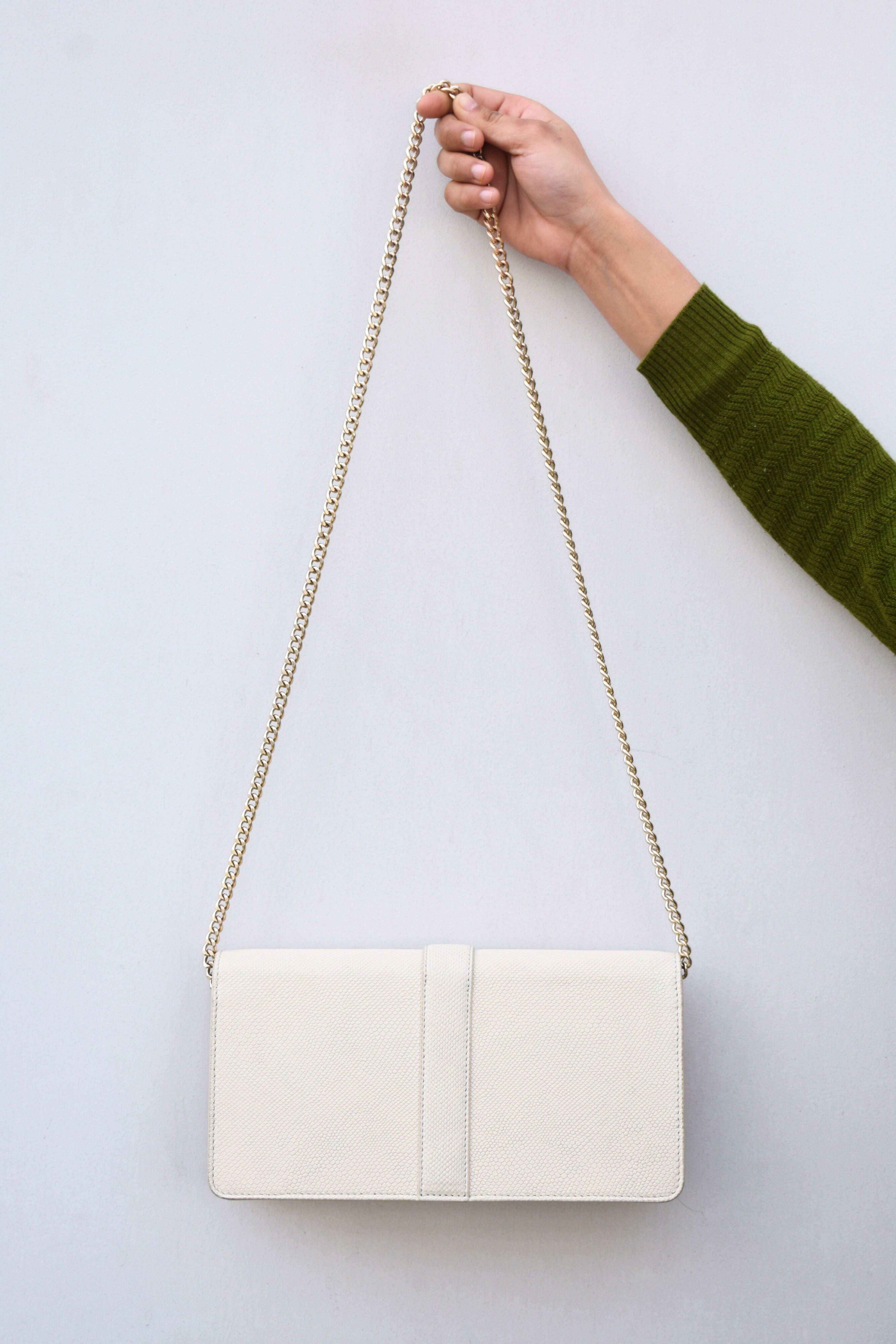 Ivory Halo Clutches Bag