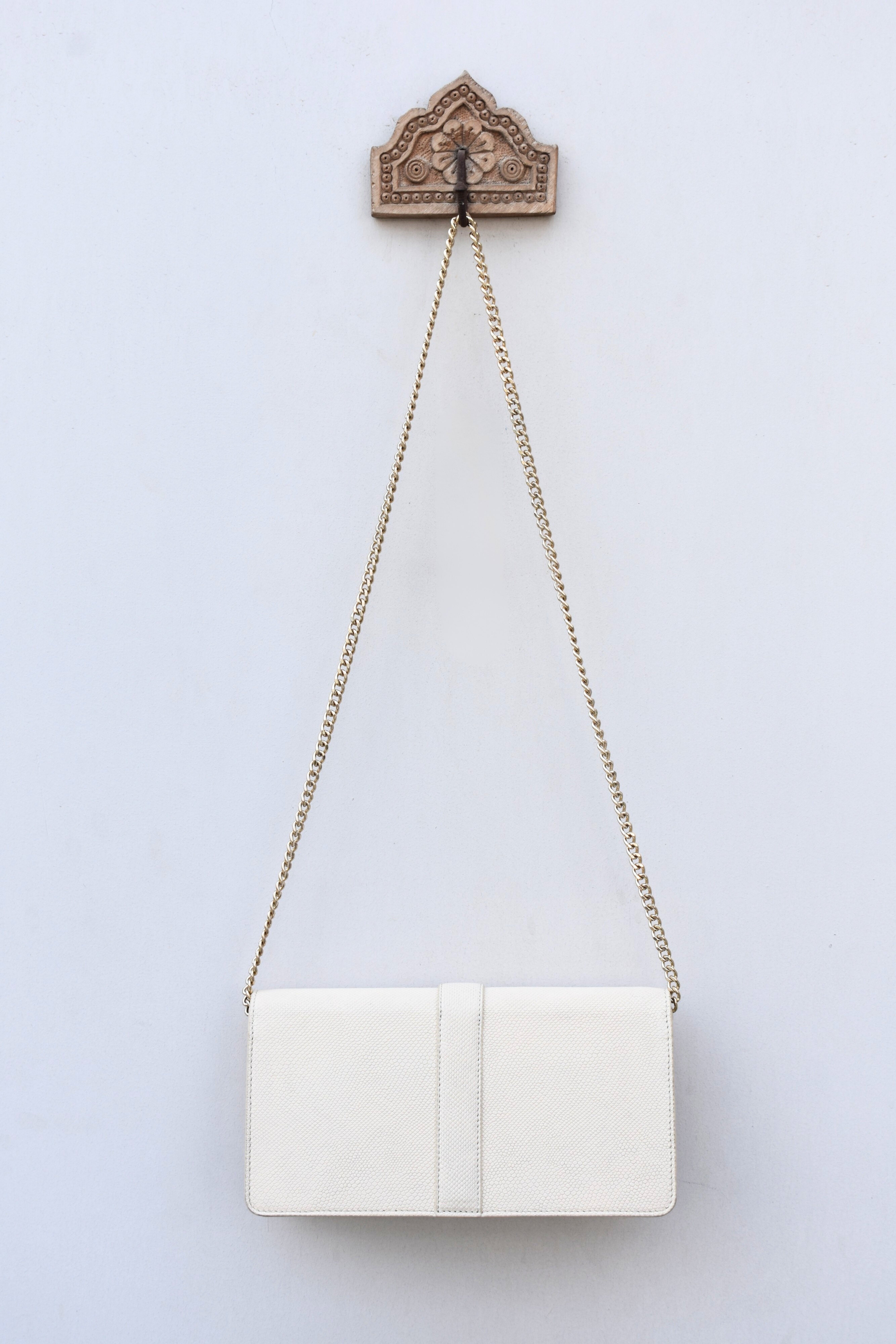 Ivory Halo Clutches Bag