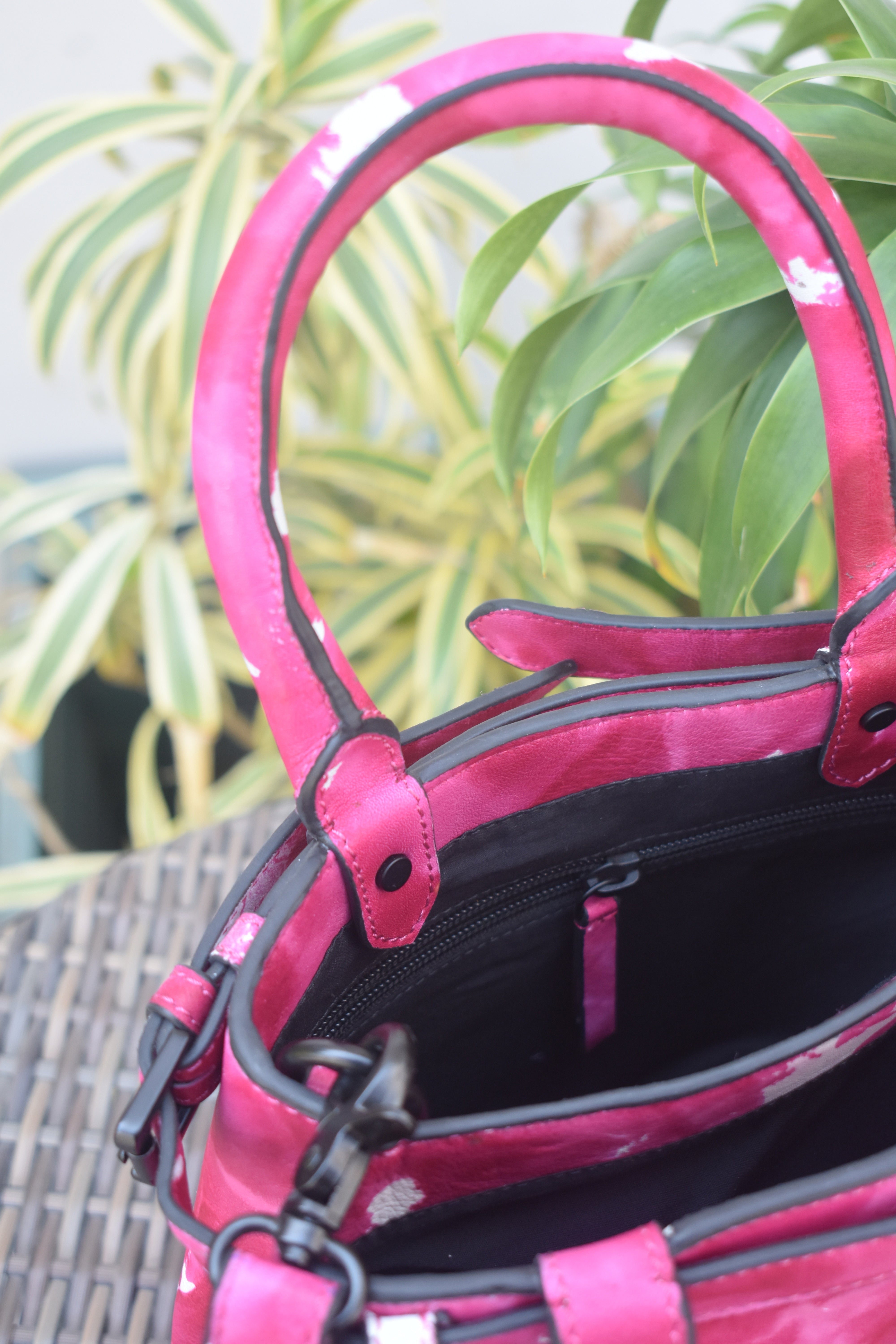 Handcrafted Pink Tie-Dye Leather Handbag