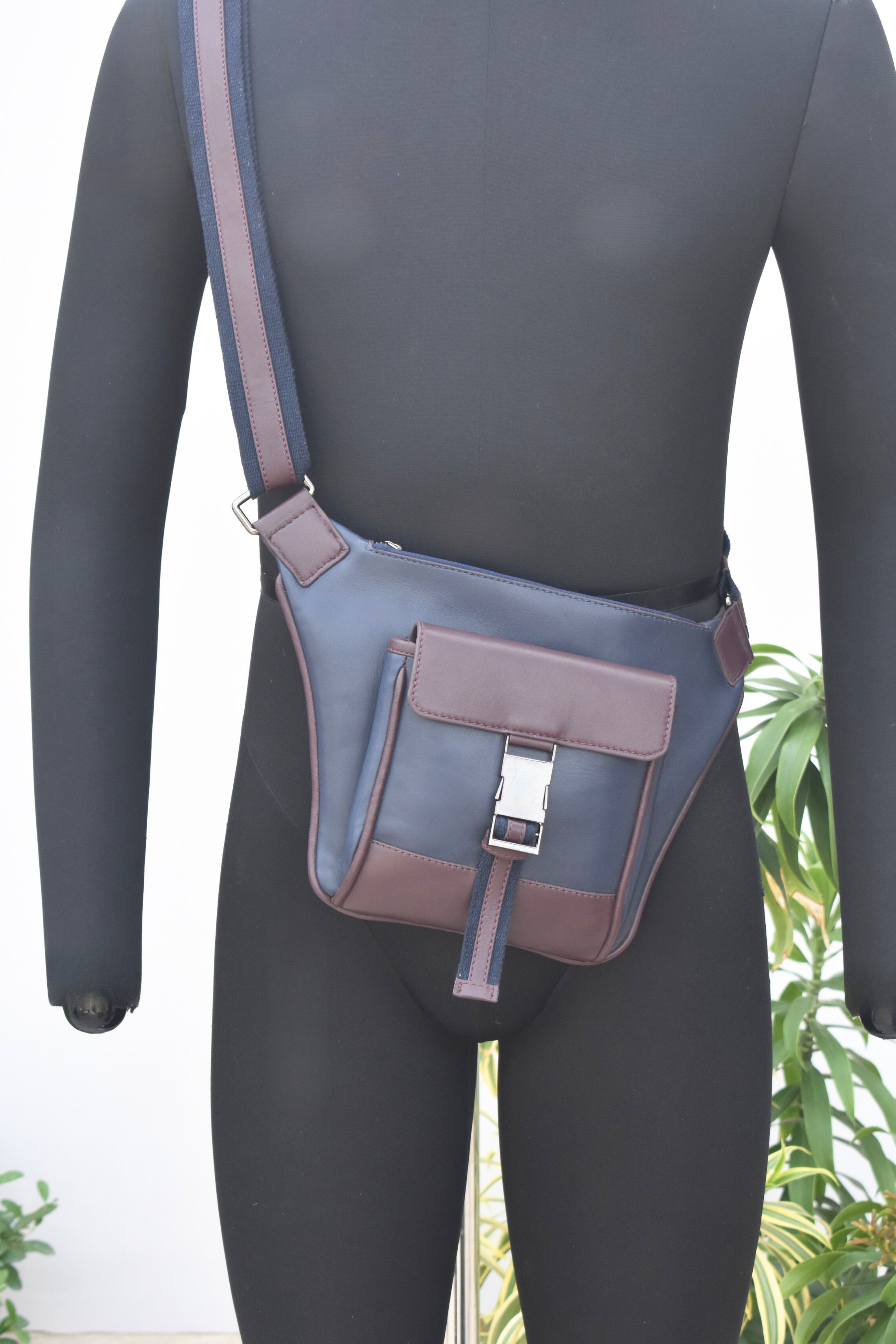 Sophisticated Leather Crossbody Bag