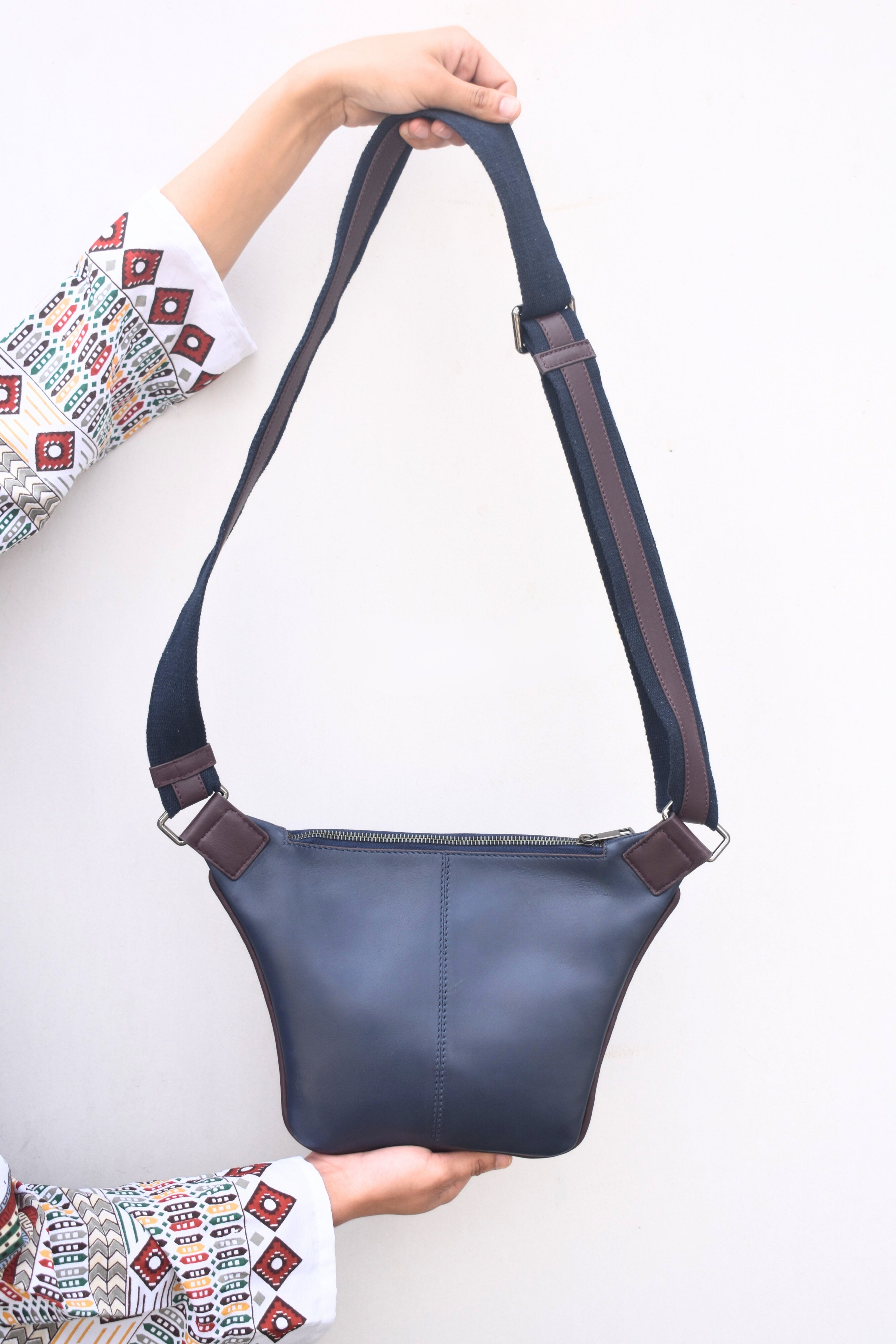 Sophisticated Leather Crossbody Bag