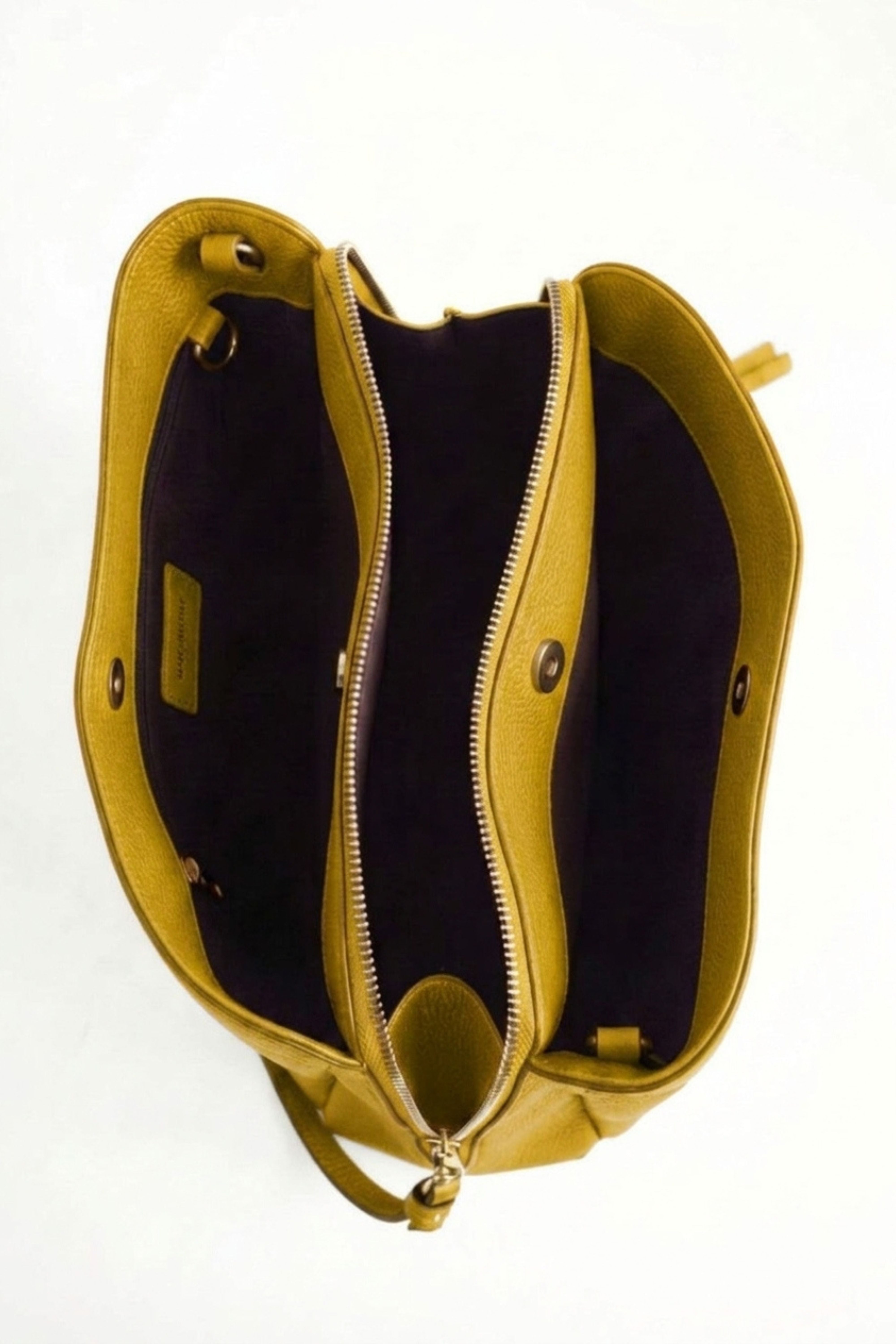 Elara Shoulder Bag