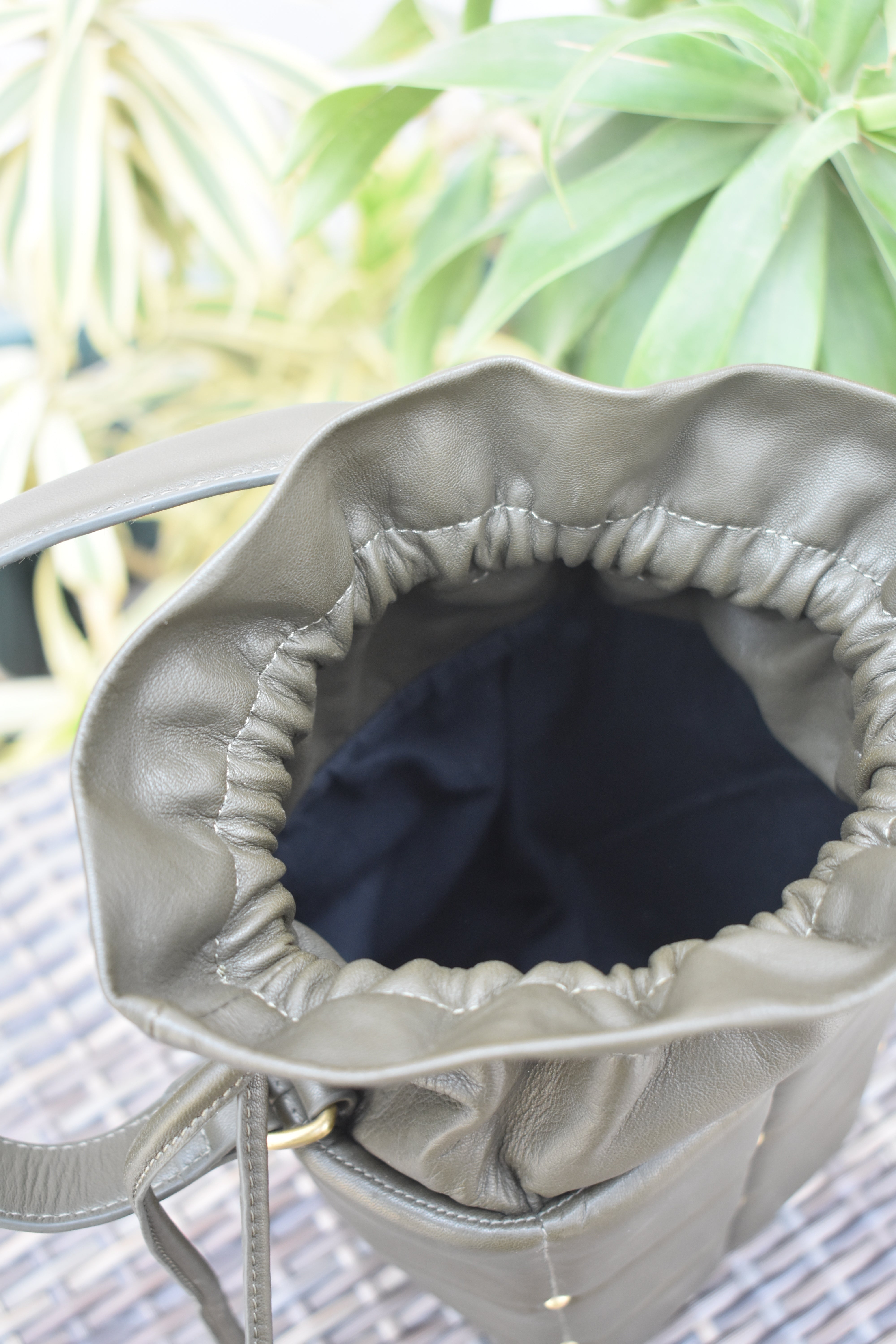 Gilded Quiltt Drawstring Bag