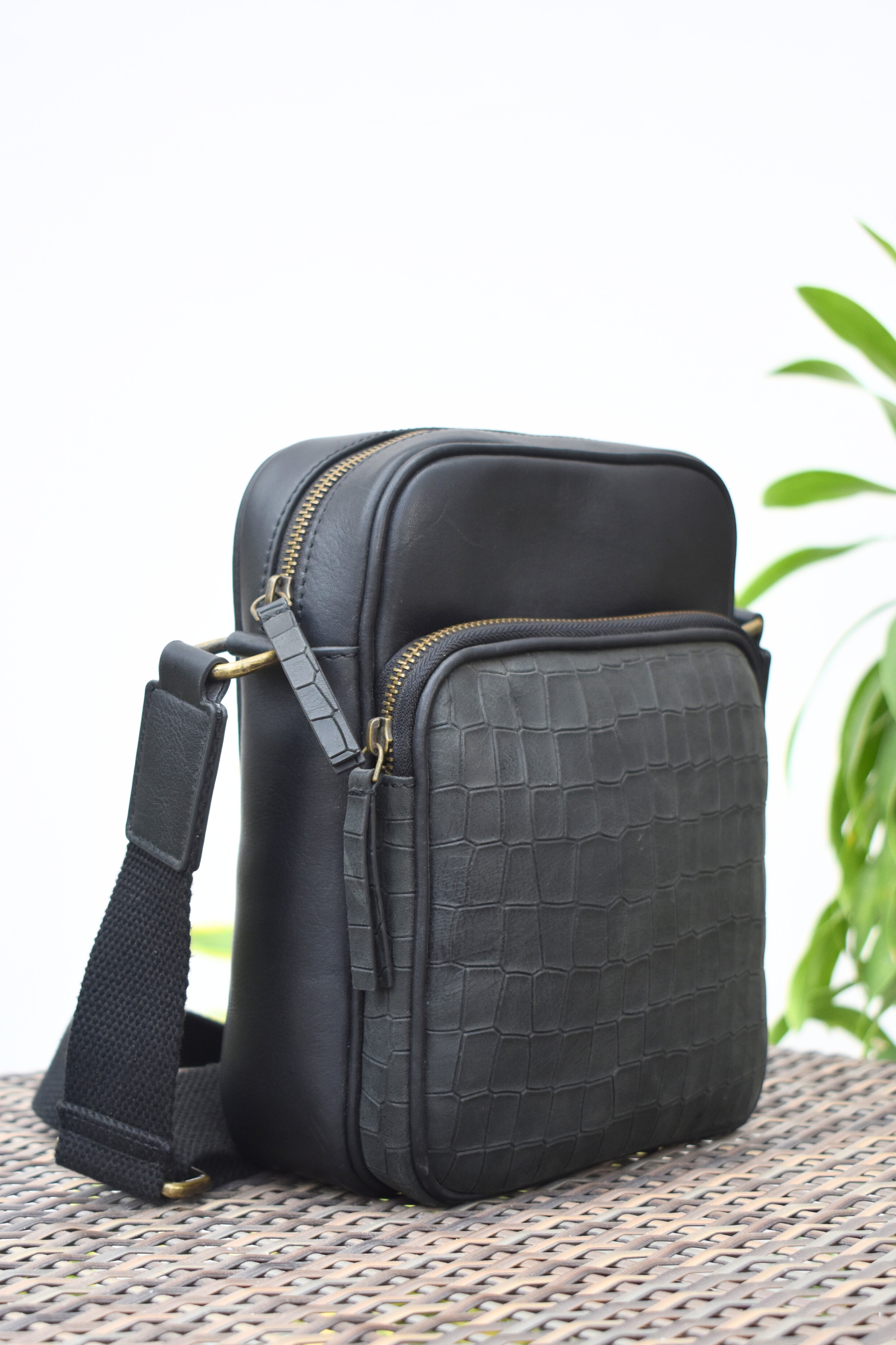 The Urban Croc Sling