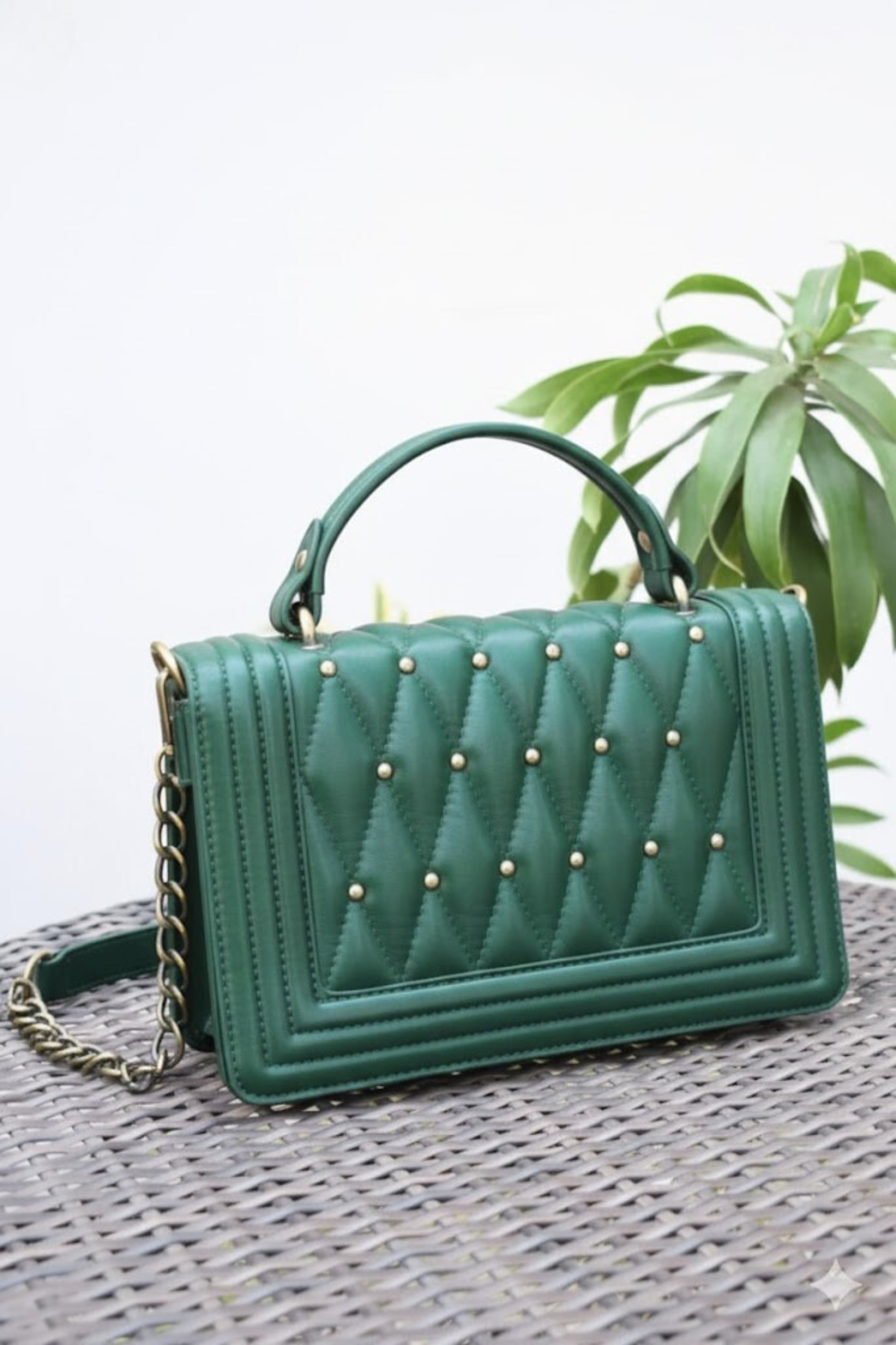 VeraQuilt Leather Bag