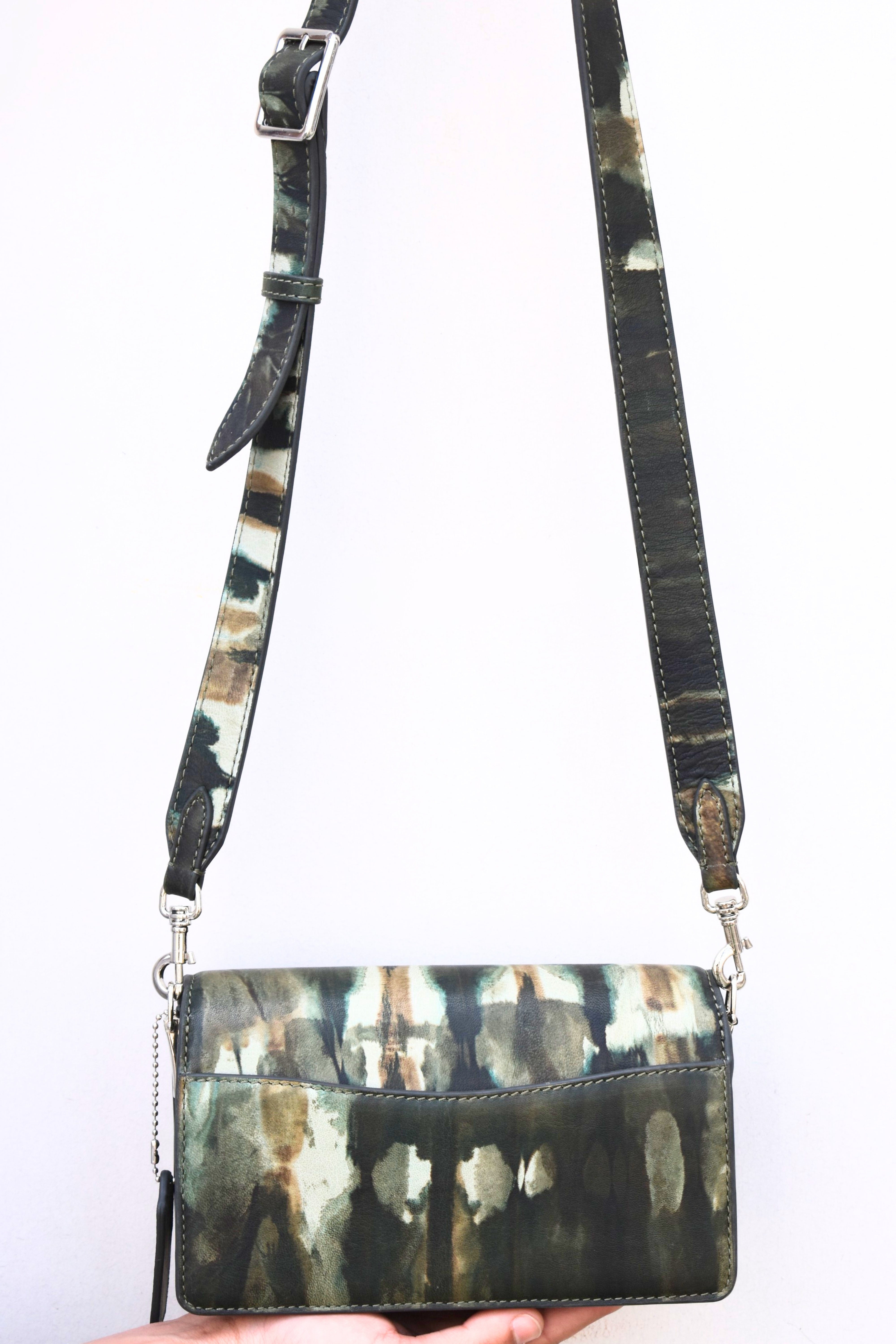 Jungle Noir Leather Bag