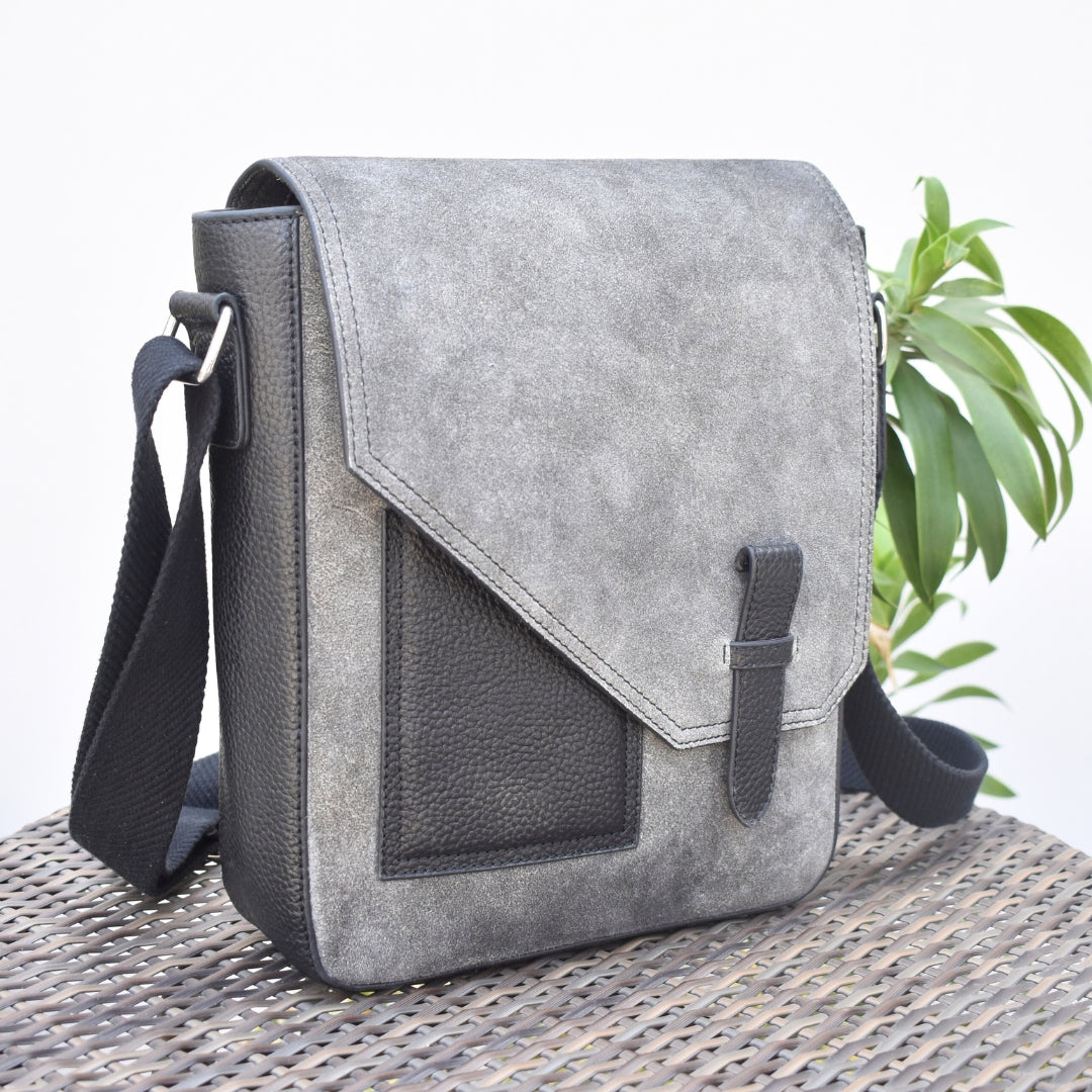 MEN'S CROSSBODY BAGS