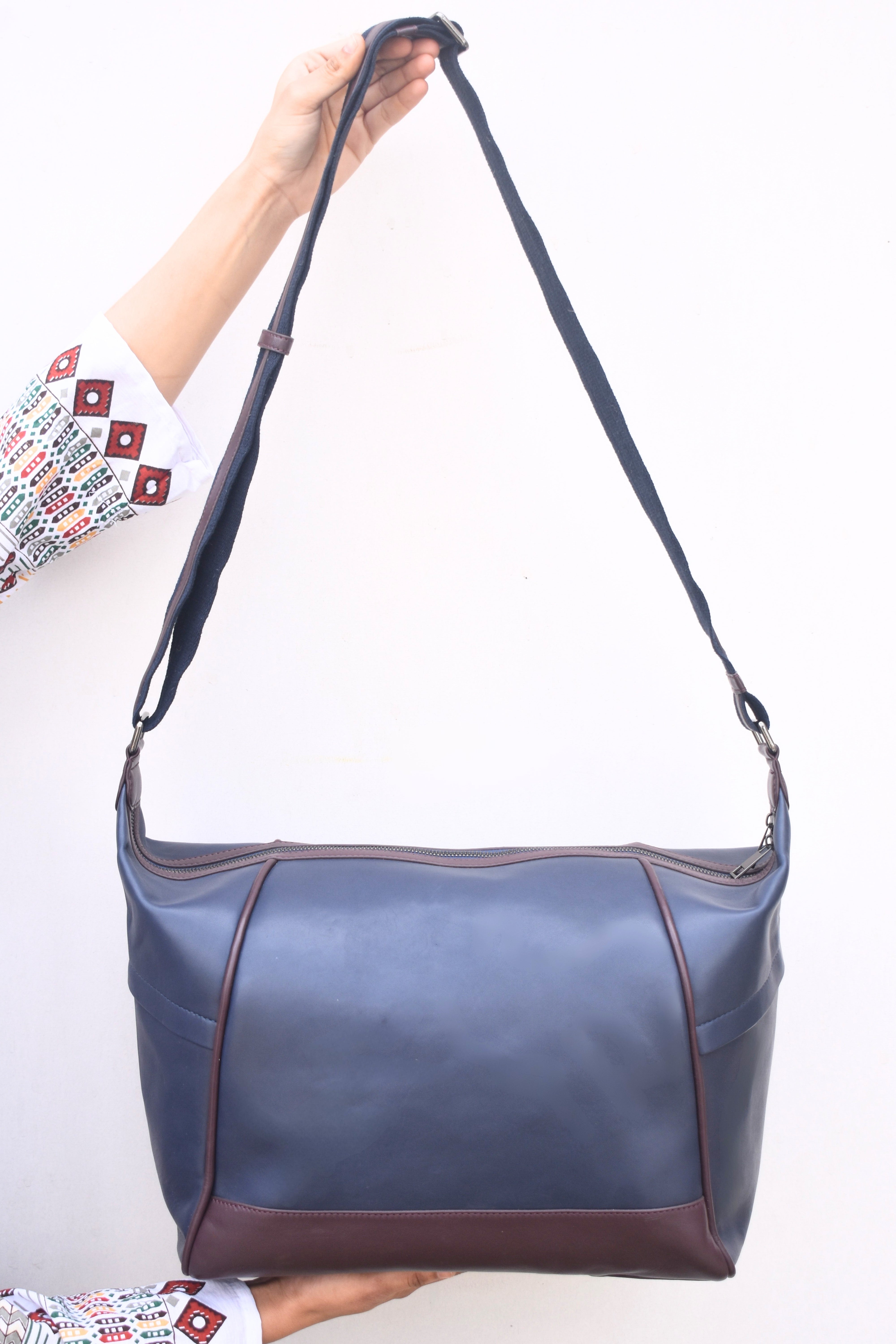 Elegant Leather Duffle Bag