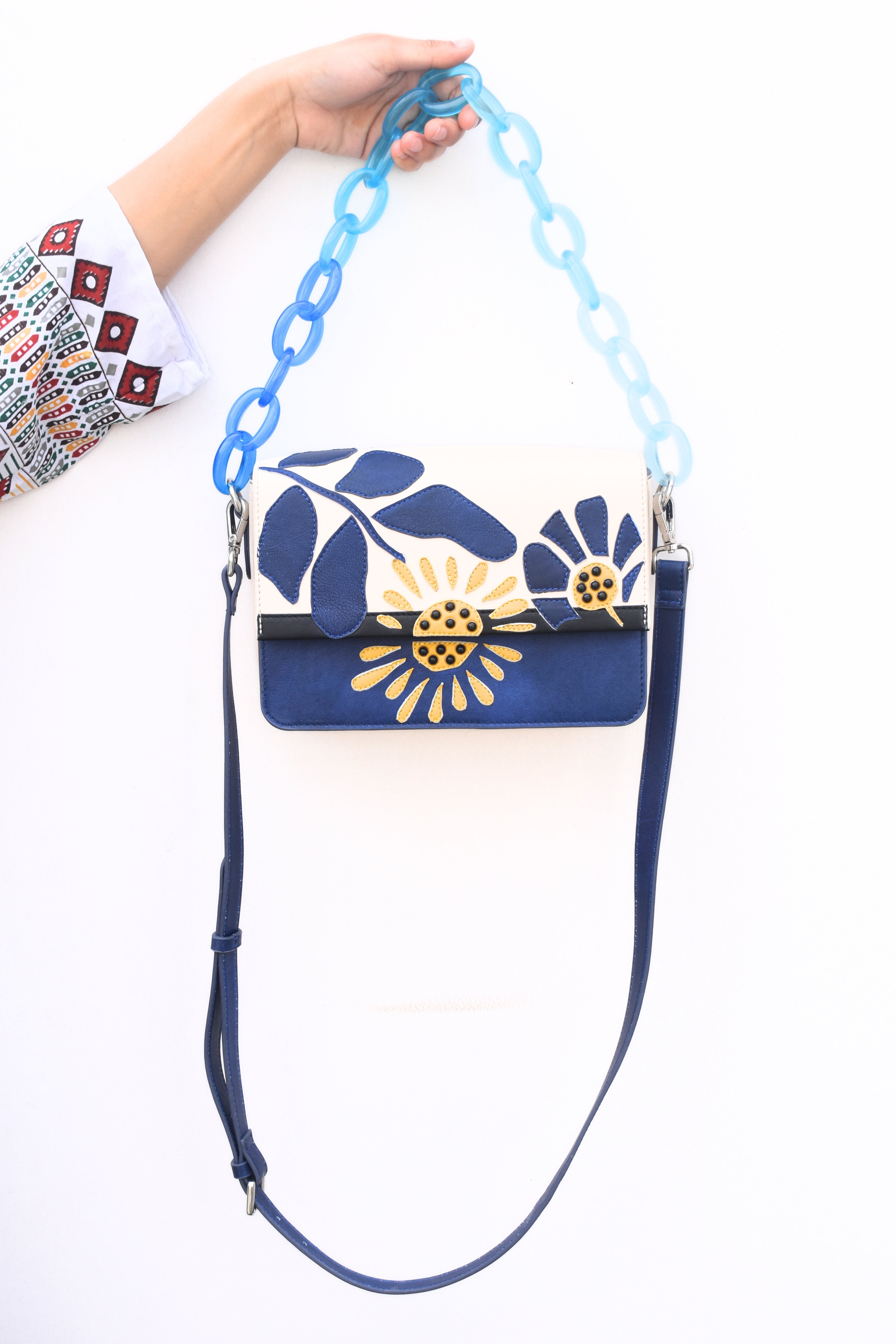 Elegant Floral Leather Shoulder Bag