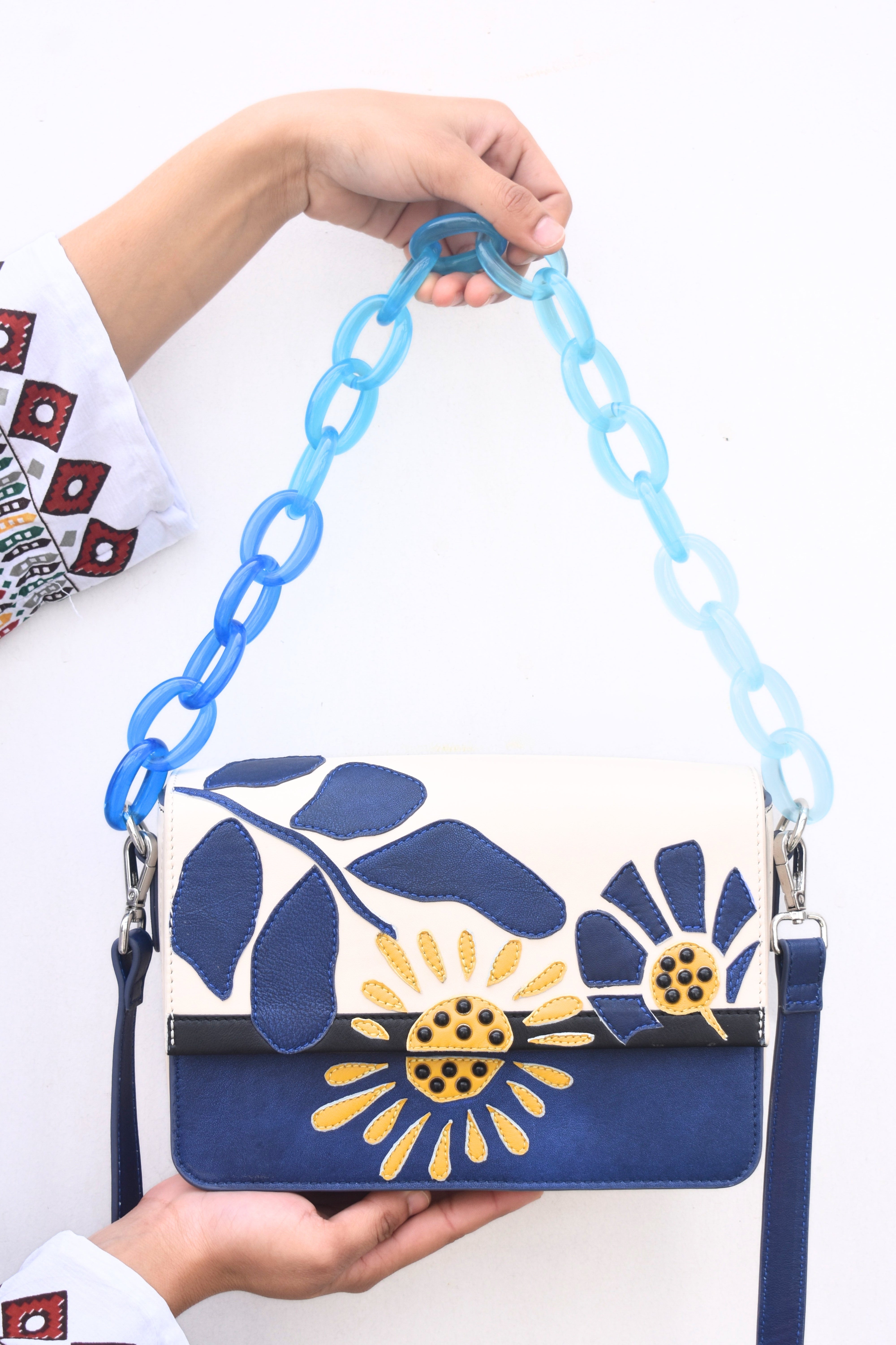 Elegant Floral Leather Shoulder Bag