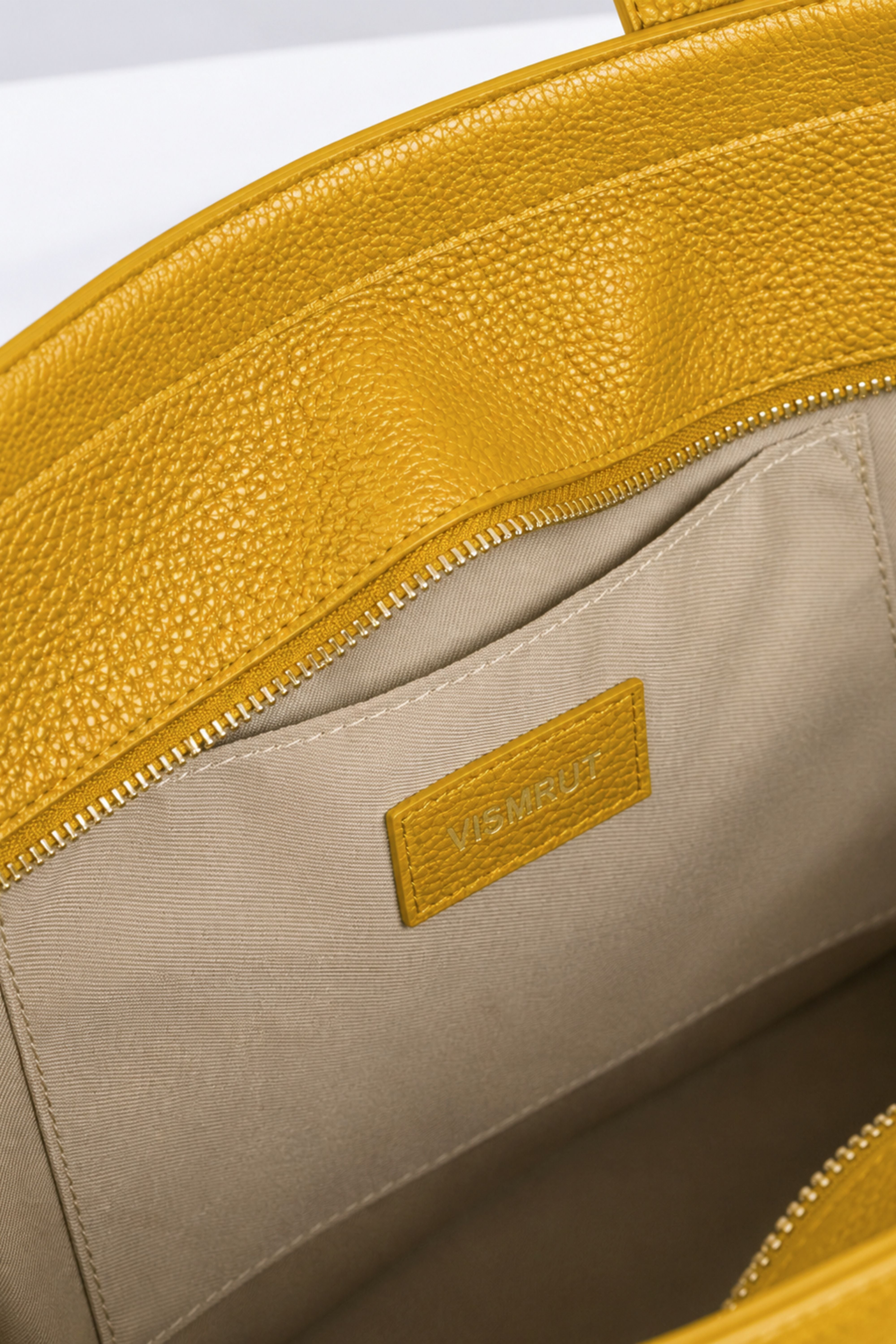Alba Leather Tote - Pebbled Leather