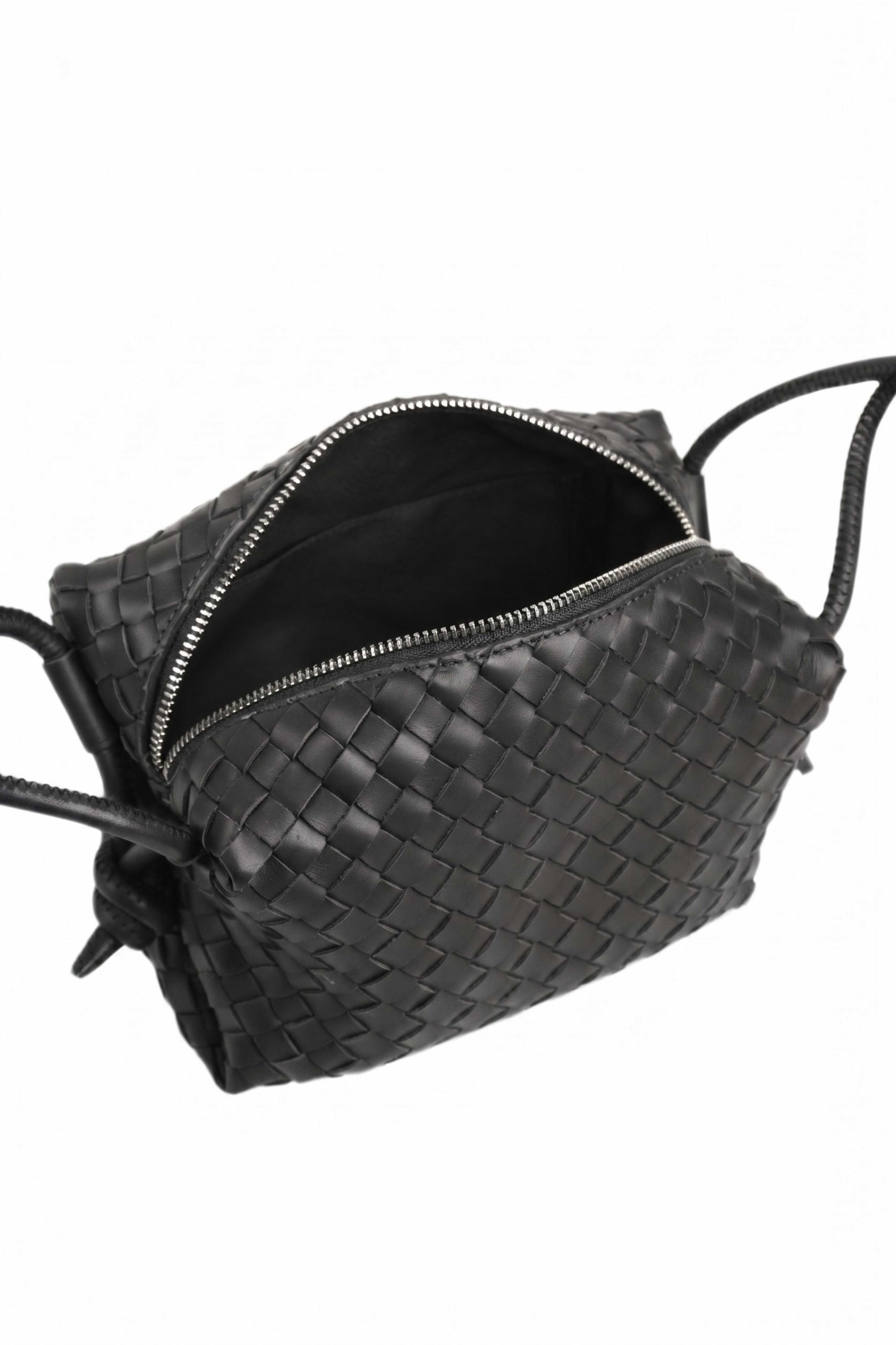 Woven Knot Shoulder Bag