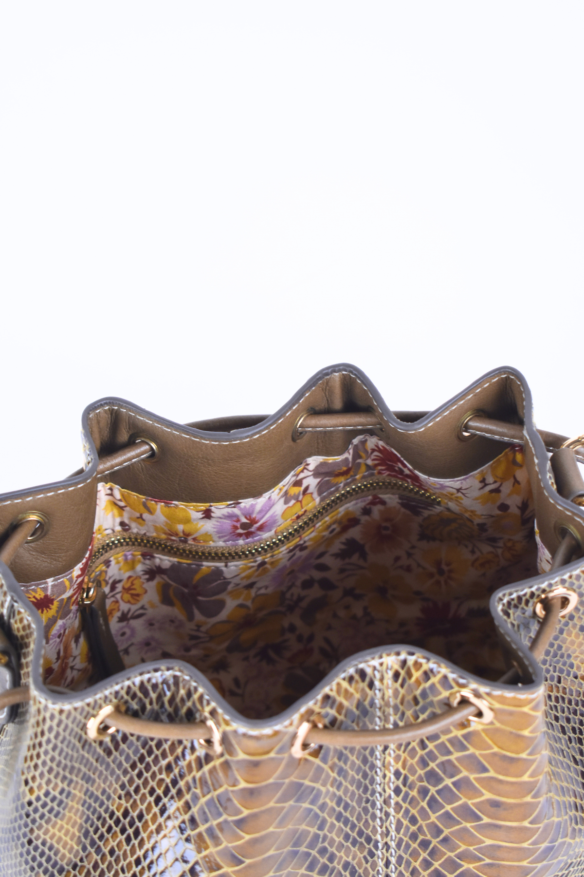 Snake Leather Bucket bag
