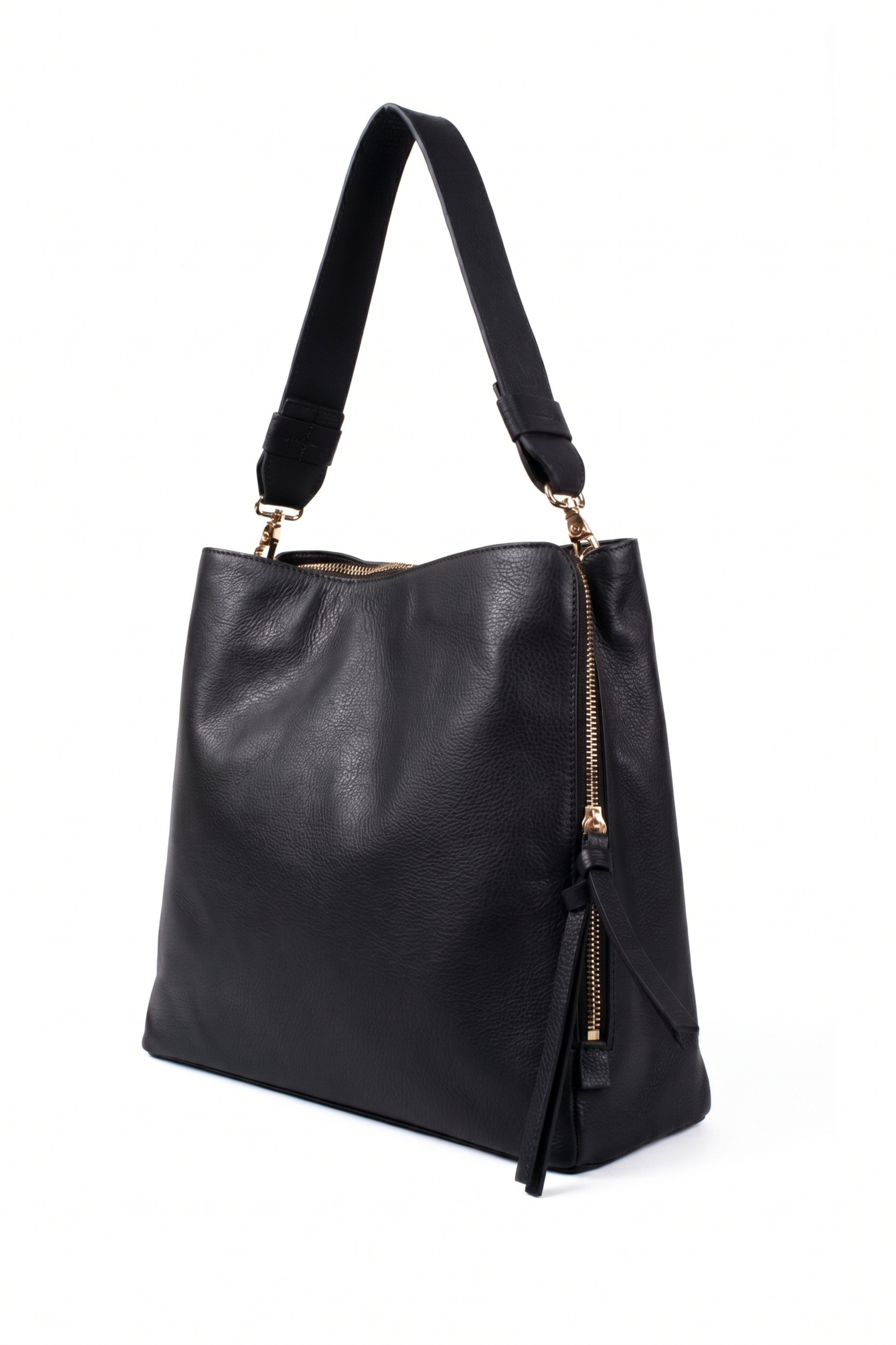 Elara Shoulder Bag