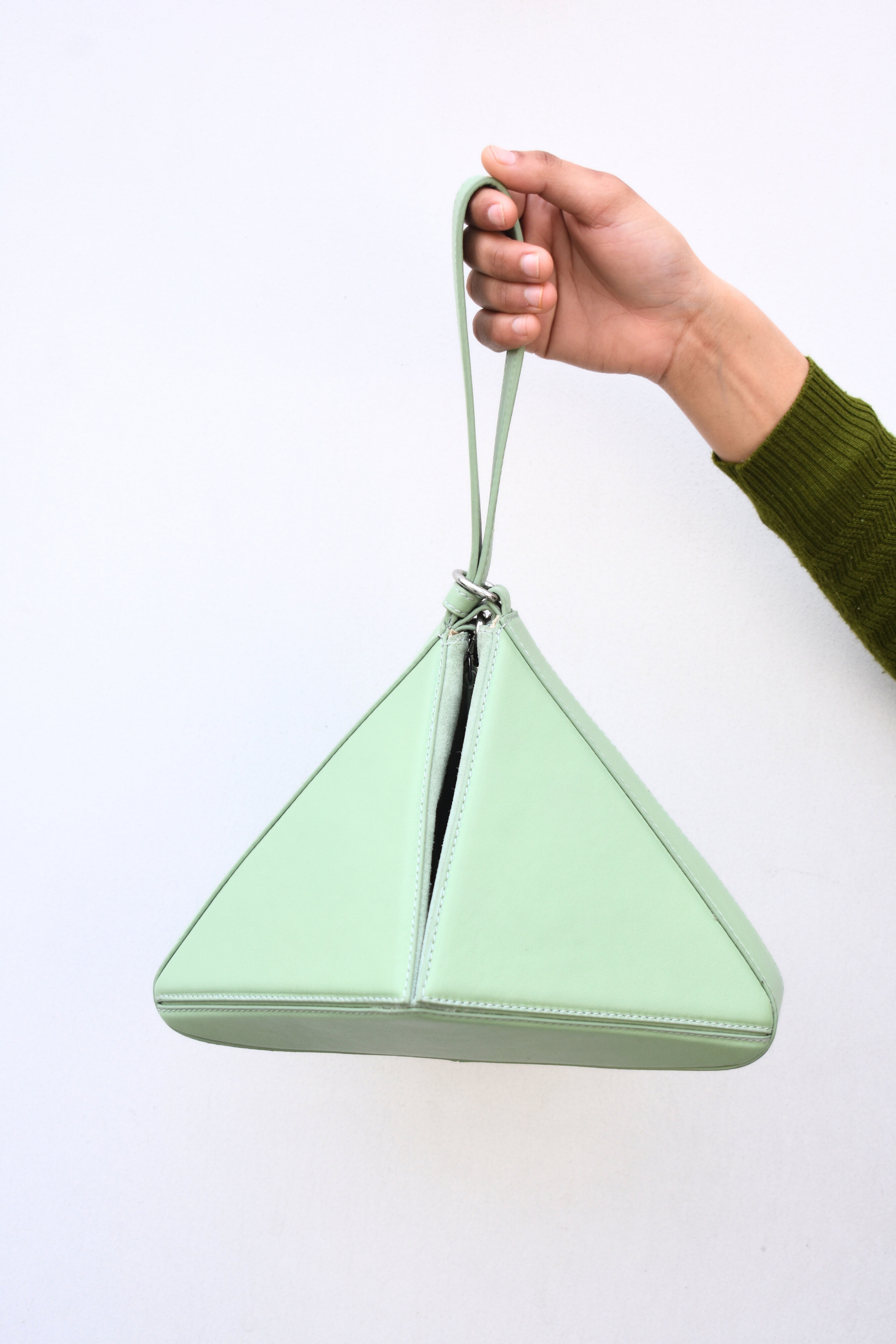 Elegant Dual-Tone Leather Handbag
