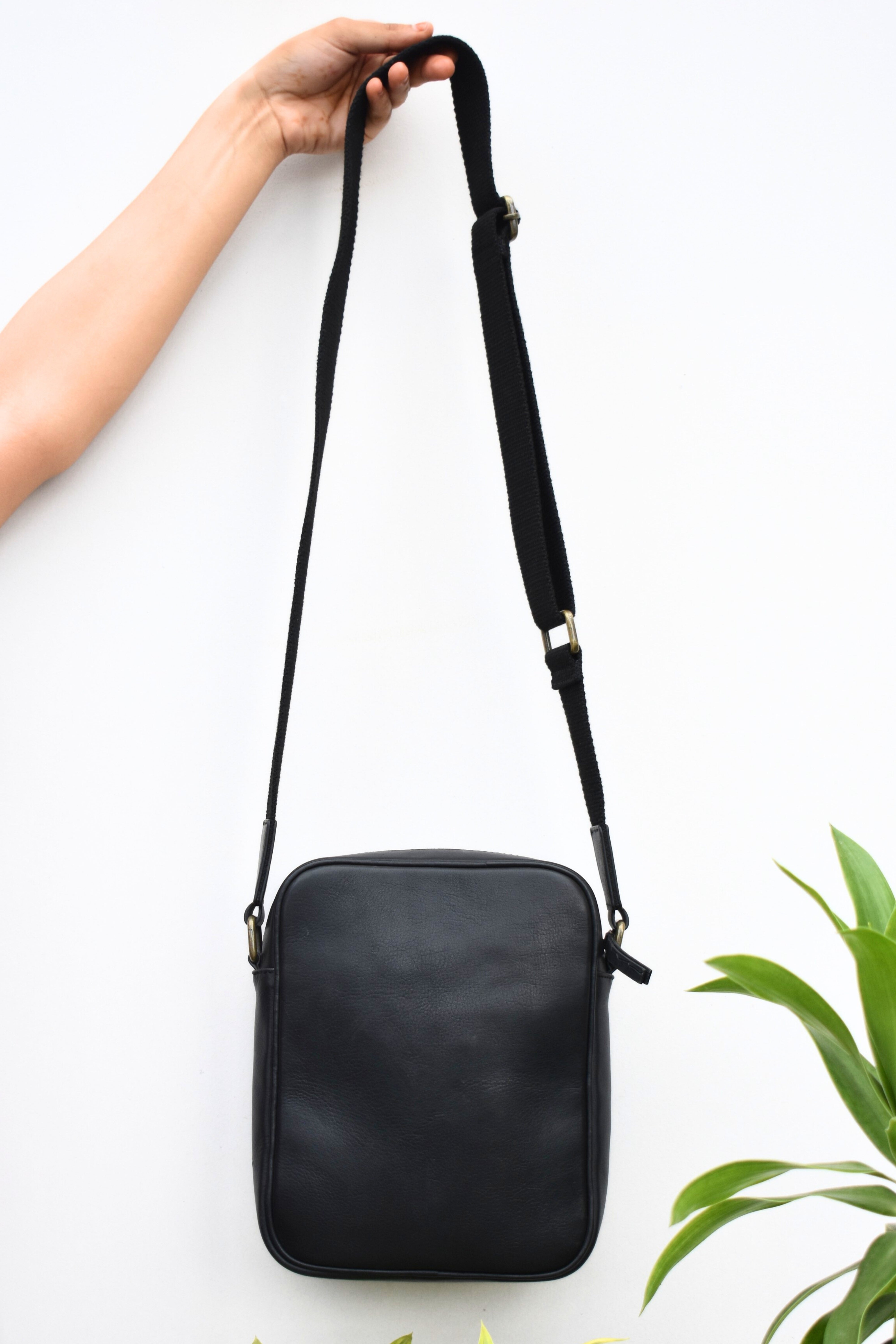The Urban Croc Sling
