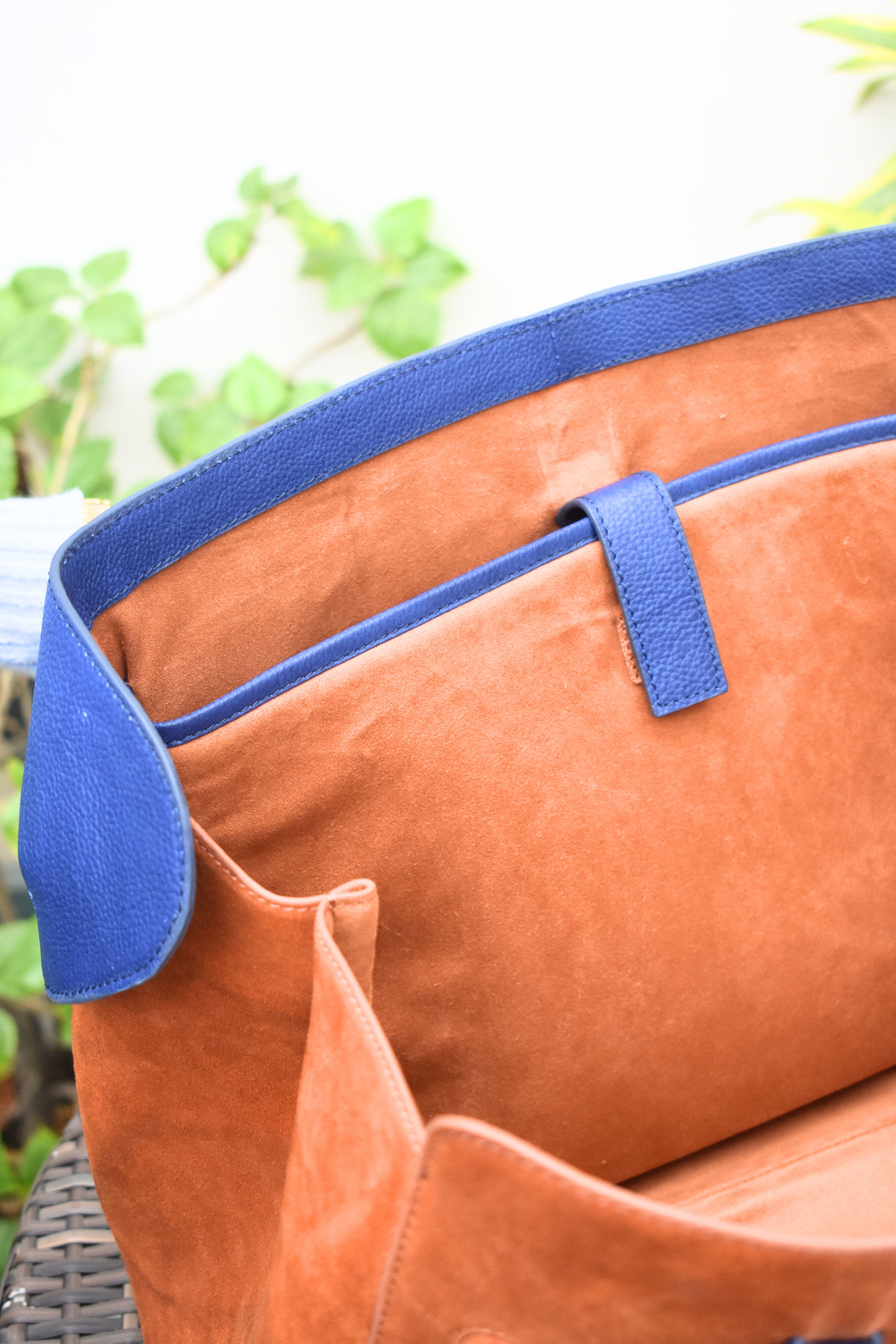 Azure Luxe Tote – Expanded Edition