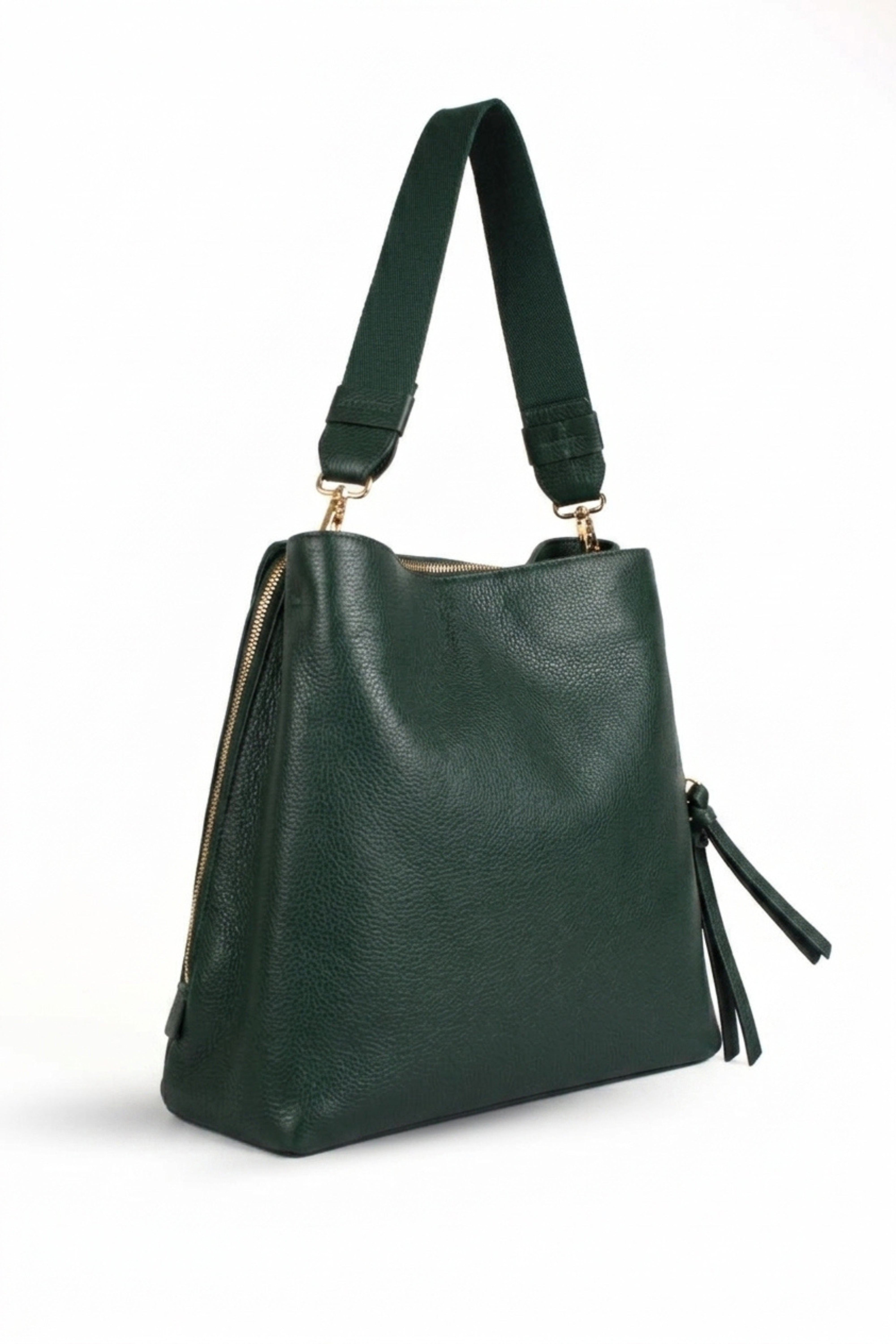 Elara Shoulder Bag