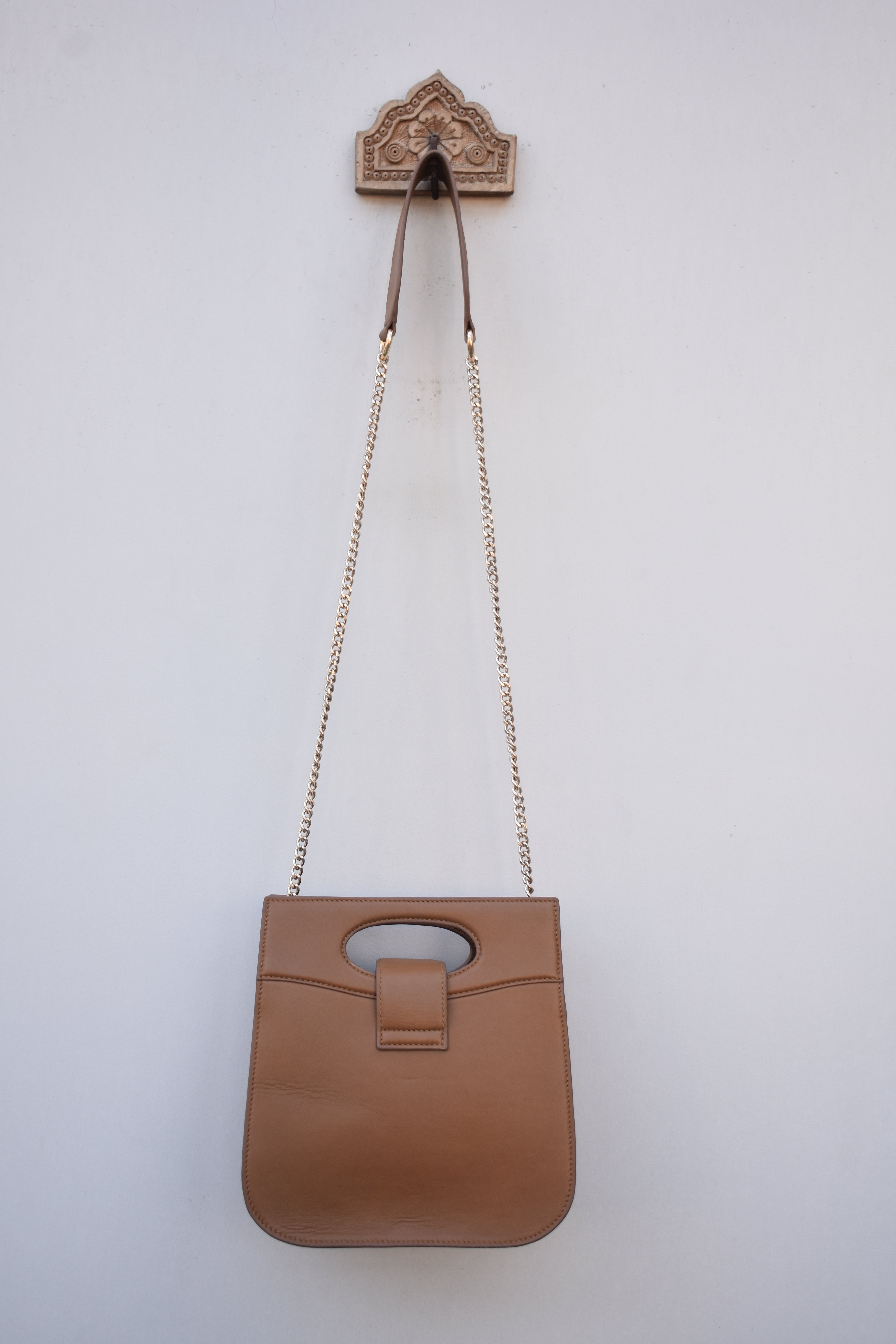 Regal Chain Leather Handbag